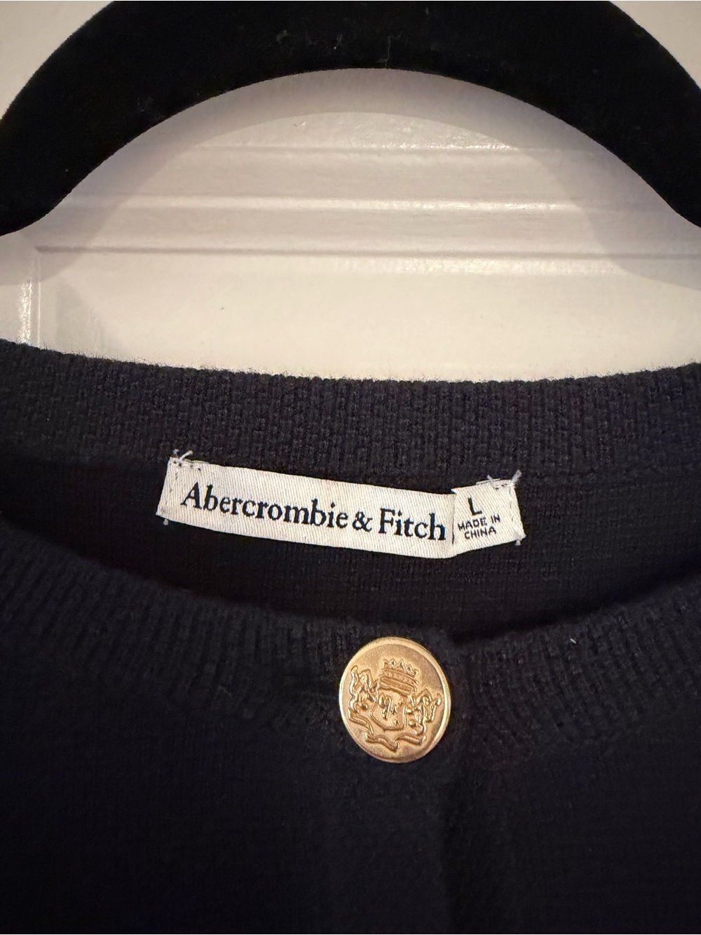 Abercrombie & Fitch Black Short-Sleeve Knit Cardigan with Gold Button - Picture 3 of 4
